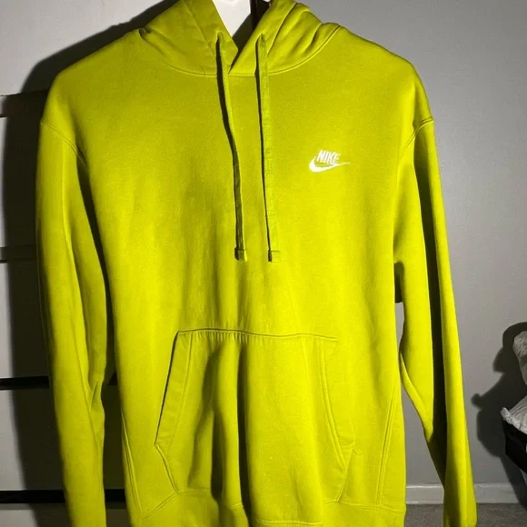 Electric green nike hoodie sales